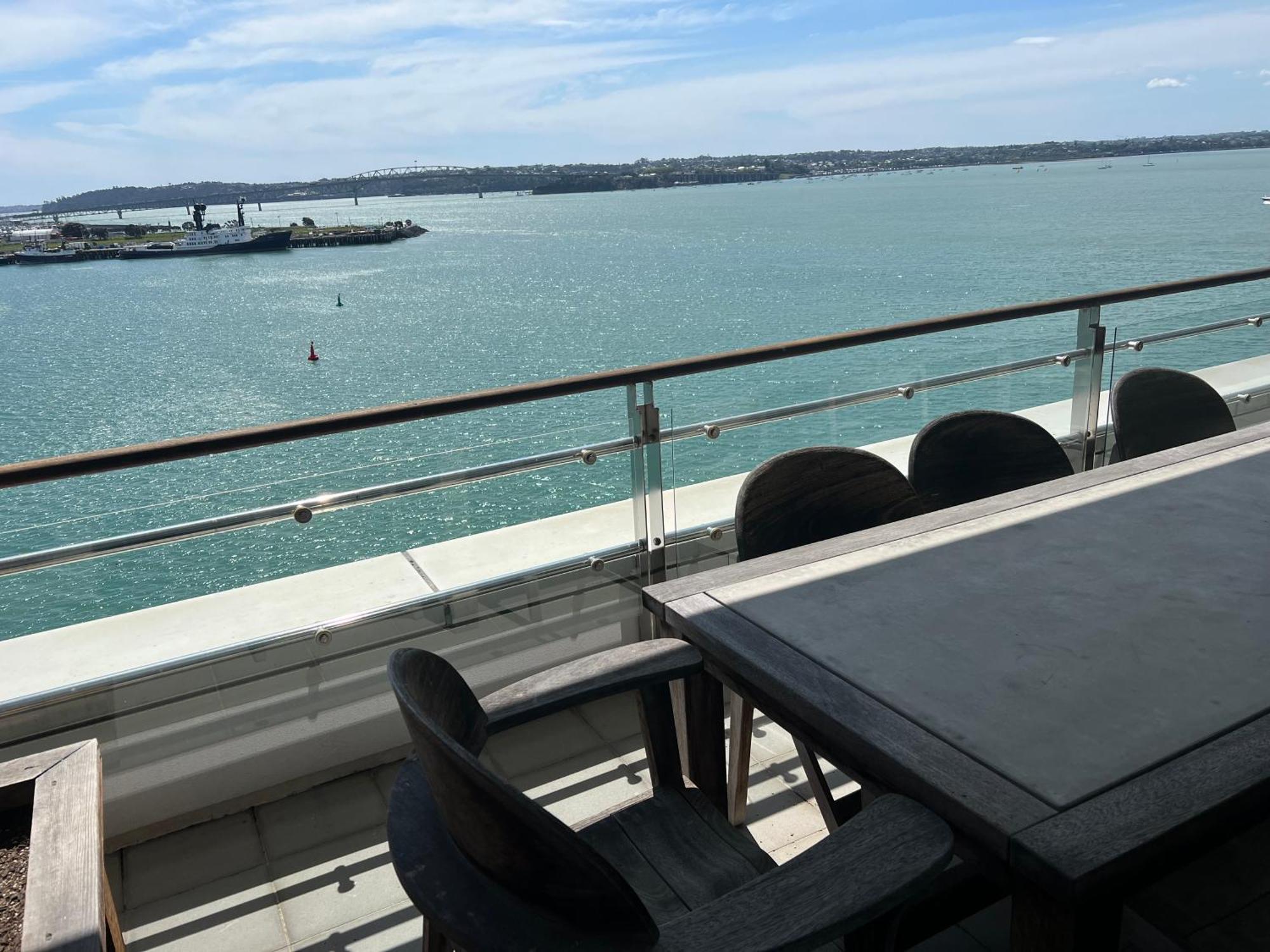 Waterfront Seaview Hotel Apartment - Same Building Block As Auckland Hilton Exteriér fotografie