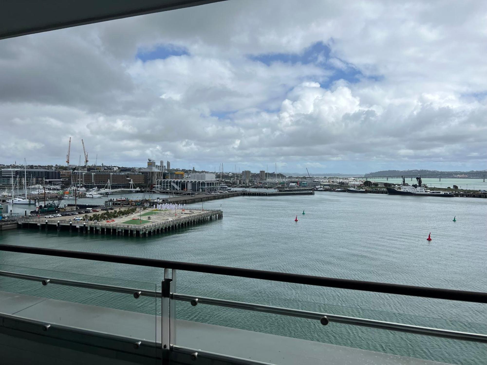 Waterfront Seaview Hotel Apartment - Same Building Block As Auckland Hilton Exteriér fotografie
