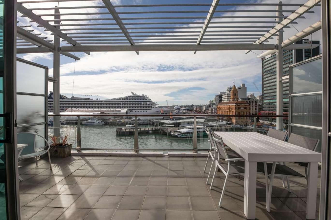 Waterfront Seaview Hotel Apartment - Same Building Block As Auckland Hilton Exteriér fotografie