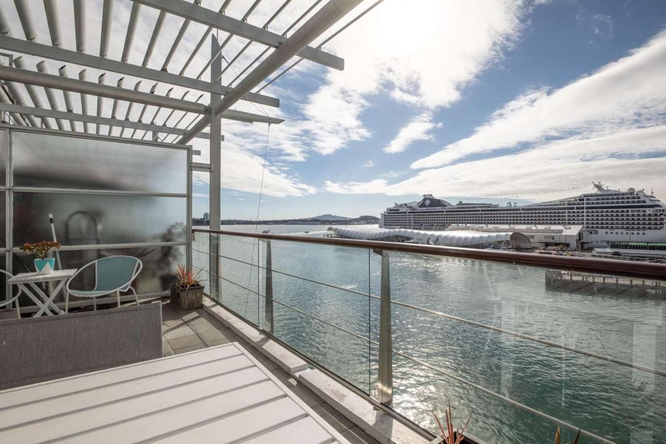 Waterfront Seaview Hotel Apartment - Same Building Block As Auckland Hilton Exteriér fotografie